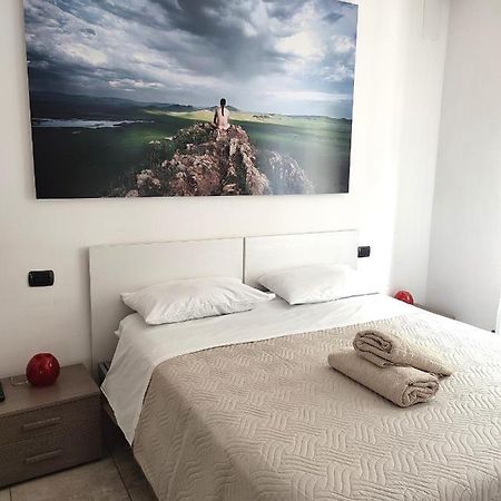Easy Stay Verona Rooms Εξωτερικό φωτογραφία
