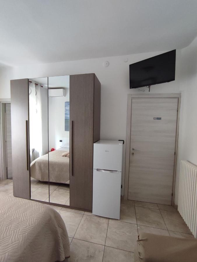 Easy Stay Verona Rooms Εξωτερικό φωτογραφία