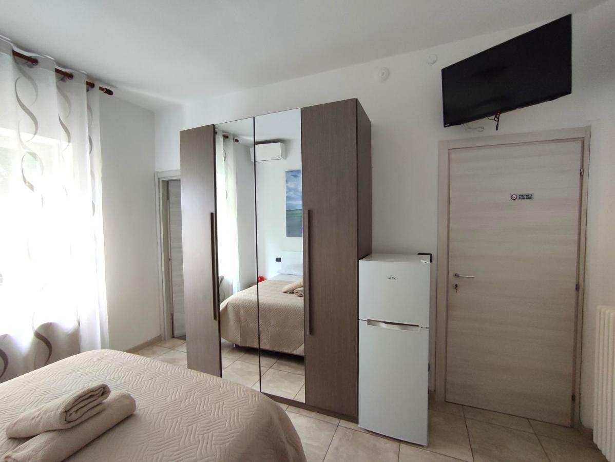 Easy Stay Verona Rooms Εξωτερικό φωτογραφία